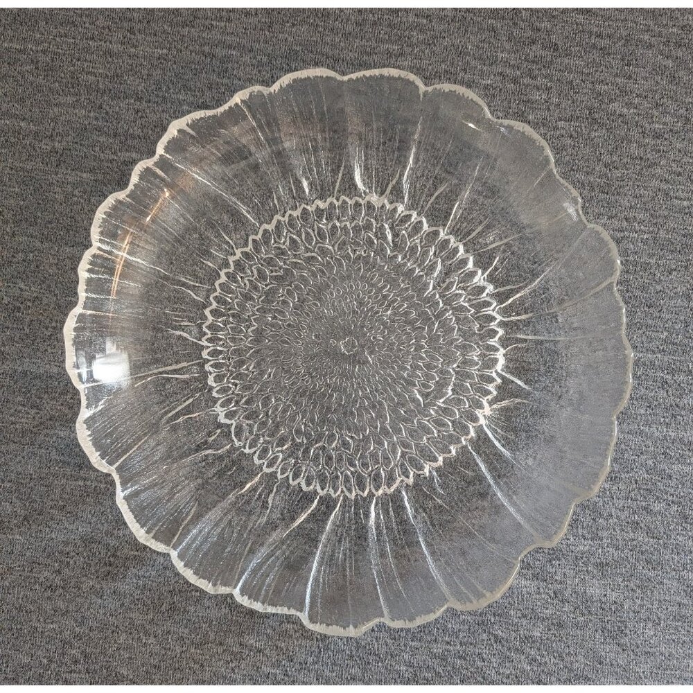 Kosta Boda "Lydia" Sunflower Pattern, 11.5" Glass Platter by Mats Jonasson - Picture 1 of 5